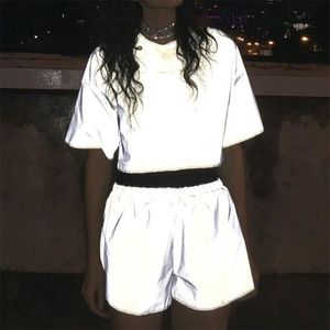 XUANSHOW 2020 Светоотражающие легкие трексуиты набор Bling T рубашки Шорты Femme Hiphop Cool Womans Outfits Jogging Matching Set X0428