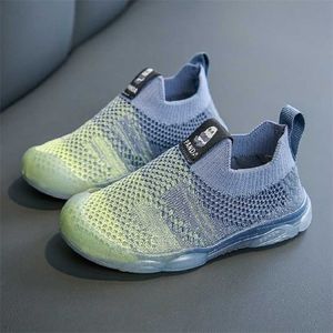 Spring Children Boy Girl Breathable Air Mesh Casual Shoes Kids Fly Woven Sneakers Baby 220208