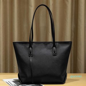 2022 Designers Mulheres Bolsas Bolsas de Computador Laptop Alta Capacidade Bolsas Pretas Grandes Sacos de Ombro Marca Hobo Casual Tote Bolsa Compras Beach