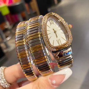 Neue Dame Armbanduhr Gold Schlange Armbanduhren Top Marke Edelstahl Band Womens Uhren Uhren für Damen Valentinstag Geschenk Weihnachten Geschenk Spezielle Design Mädchen Uhr