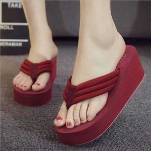 Yaz Sandal T-Strap Flip Flop Thong Tasarımcı Elastik Bant Bayan Gladyatör Sandal Ayakkabı 211110