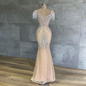 Luxury Silver Rhinestones Long Evening Dress O Neck Tulle Beaded Nude Lining Mermaid Evening Gown Pageant Couture