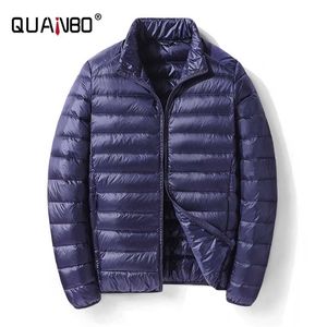 Quanbo Mäns Lätta Packerble Down Jacket Andningsbar Puffy Coat Vattenbeständig toppkvalitet Man Puffer 211214