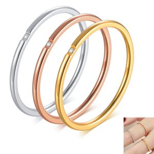 Na moda clássico de aço inoxidável anéis de casamento jóias rosa cor redonda cor redonda anel de cristal amor mulheres anel festa presente