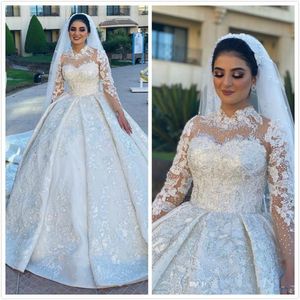2022 Arabski ASO EBI Blish Sexy Vintage Wedding Suknie koronkowe kryształy plus wielkości długie rękawy sukienki dla przyjęć