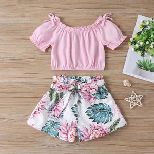 Tatlı Kız Giysi Takım Elbise İlkbahar Yaz Kısa Kollu Üst + Baskılı Şort 2-piece Moda Ince Çocuk Seti 2-6 yaşında 210515