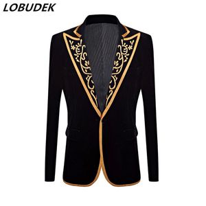 Blazer vintage in velluto nero con ricamo in stile Inghilterra Royal Court Prince Wedding Groom Suit Jacket Costume da palcoscenico per cantante da uomo