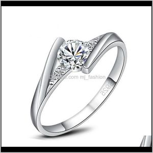 Solitaire Jewelrywhite Sier Plated Ring Synthetic Gemstone Brides Wedding Rings For Women Ladies Charming Jewelry Gift 0905 Drop Delivery 202