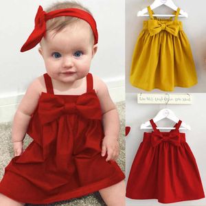 Söt baby tjejer sommar sundress bowknot kort mini väst klänning toddler barn bomull avslappnad klänningar ärmlös outfit redyellow q0716