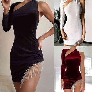 Women Dress Sexy Sequined Female One Shoulder Ladies Shining Long Sleeve Party Girl Summer Slim Clothing 210522