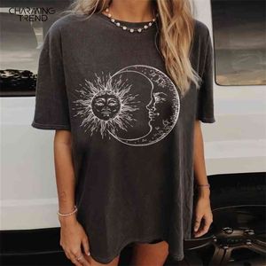 Women Fashion Casual Sun Moon Print Loose Short Sleeve Long T-shirt Ins Vintage Women Summer Oversize Tee Shirts Tops 210722