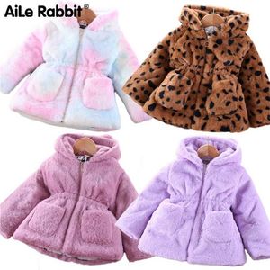 Winter Baby Mädchen Jacken Mädchen Kleidung Faux Pelz Fleece Mantel Pageant Warme Jacke Weihnachten Schneeanzug Mit Kapuze Oberbekleidung Tie Dye 211204