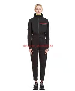Womens Tracksuits tröja med byxor Trouse Sport Slim för Lady Letters Zippers Spring Autumn Terry Tops Hoodie sätter d21