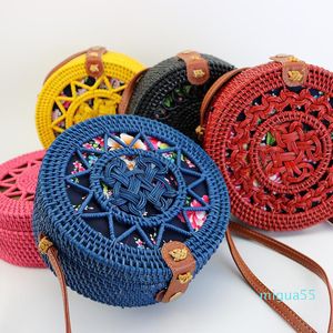 Cross Body Simple Hollow Rattan Woven Straw Bag Women Retro Lock Round Diagonal Women'S Fashion Vacation Shoulder Bags Woman Summer