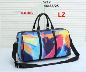 Wholesale designer travel duffel bags resale online - Designers fashion duffel bags men female travel bags leather handbags large capacity holdall carry on luggage overnight weekender bag x22 cm