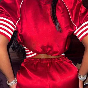 Simenual Sporty Zip Up Top och Shorts 2 Piece Tracksuits Casual Satin Summer Baddie Kvinnor Co-Ord Satser Striped Brodery Outfits Y0702