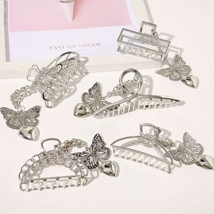 Metal Hair Claw Hollow Out Butterfly Heart Tassel Hair Clip Clamps Korea Vintage Goth Butterfly Love Pendant Hairpin Hair Accessories