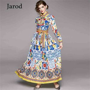 Fashion Designer Maxi Dress Spring Women's Long Sleeve Boho Colorful Flower Print Casual Pleated Holiday Robe 210519