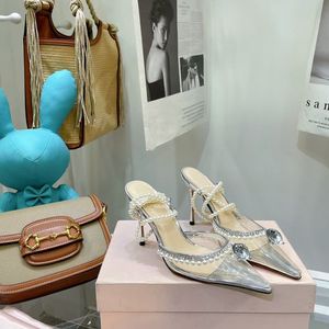 Real Rem Gladiator Sandaler Läder Kvinnors Stiletto Skor PVC Fashion Sexig Letter Cloth Women Bow Sandals 35-41