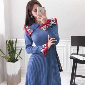 Autumn Winter Vintage Flare Sleeve Jacquard Sweater Dress Women Elegant Turn-down Collar Knit Pullover Female A-line 210529