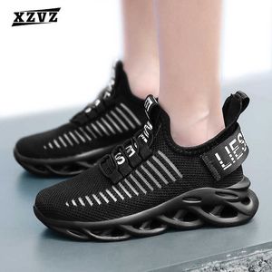 Barn sneakers lätta löpande tennis skor anti-slip slitstarka pojkar casual skor andas mesh barns bladskor g1025