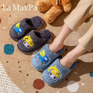 サイズ22-35男の子の毛深いスリッパ子供の家の家の靴のための毛皮のスリッパ冬の綿スリッパPantufa Infantil 211119