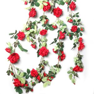 Dekoracyjne kwiaty wieńce czerwone róże bluszcz winorośli z zielonymi liśćmi do domu dekoracji ślubnej fałszywy liść DIY wiszące wianek sztuczny