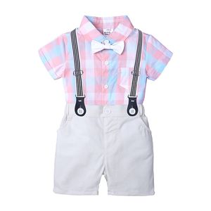Formella barn klädpojkar kläder sommar småbarn pojke kläder sätter bomull kort ärm rutiga toppar haklappshorts barn kläder