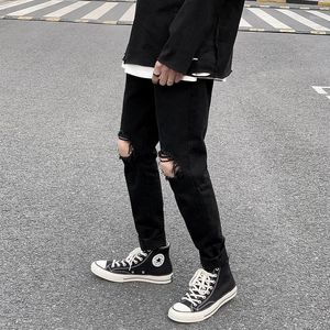 Mäns Jeans Knee Ripped Straight Loose All-Match Cropped Douyin Online Influencer Fashion Brand Hip-Hop Street Trendy Byxor