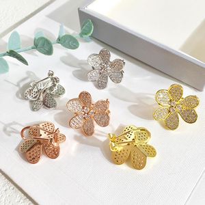 Clip-on-Ohrring mit Schraubverschluss, niedlich, modisch, Pavé-Top, CZ-Kristalle, Kleeblätter, Blumen-Stil, 3 Goldfarben, Nadelclip-Ohrring für Frauen, Geschenk, Schmuck