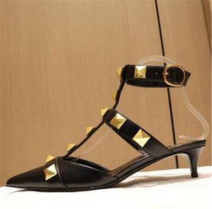 Classic Women Dress Shoes fashion good quality brand Leather high heel Weding shoe female Designer sandals Ladies Comfortable casual flat base Shoes pumps V90829