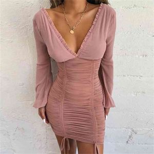 Sexig V Neck Ruched Klänning Kvinnor Höst Vinter Lantern Sleeve Bodycon Backless Mesh Club Party Tulle Vestidos 210427