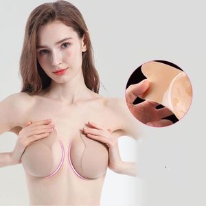 Sexig självhäftande Osynlig Push Up Bras för Kvinnor Strapless Femme Seamless Wireless Bralette Silicone Freedom Bra Gym Kläder