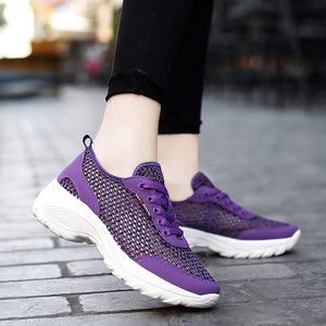 2021 Designer-Laufschuhe für Frauen Weiß Grau Lila Rosa Schwarz Mode Herren Trainer Hochwertige Outdoor-Sport-Turnschuhe Größe 35-42 dh