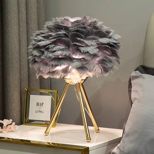 LED Night light Feather Table Lamp Modern Bedside Lamp Living Room Bedroom Coffee Shop Wedding Christmas Decoration Romantic