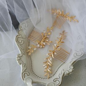 Wholesale copper combs resale online - Hair Clips Barrettes Ins Copper Gold Leaf Comb Bridal Pins Zirconia Wedding Jewelry Piece Handmade Women Accessories