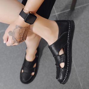 2021 Moda Moda Grande Tamanho Homens Mulheres Sandálias Corean Casual Trend Sapatos de Praia Cross-fronteiriço Sapatilhas dos homens Sandália de verão e chinelo Código: 31ZT-9510