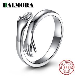 Balmora 100％925スターリングシルバーラブ抱擁リングオープンスタッキングリング女性女の子愛好家レトロステートメントファッショントレンドジュエリー211217