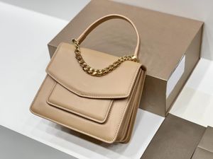 2021 New Women's Shoulder Bag Designer Mercado Requintado Tecido Detalhes Perfeitos Detalhes Único Corda Moda Macia e Confortável Espaço Interior Clássico 5 Cores