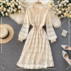 Elegant party klänning kvinnor söt lotus blad krage smal spets klänning långärmad hög midja damer midi dress vestidos 210521