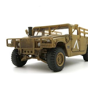 1/35 Hummer Truck Бронированная атрибус Assault Suv Собранная модель AS Army Jeep Q0624