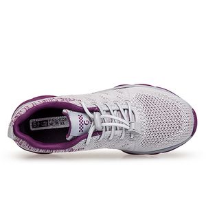 2021 Tasarımcı Koşu Ayakkabıları Kadınlar Için Gül Kırmızı Moda Bayan Eğitmenler Yüksek Kaliteli Açık Spor Sneakers Boyutu 36-41 QR