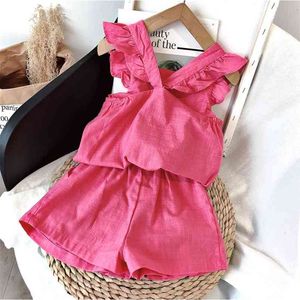 Set di abbigliamento per ragazze estive Gilet coreano Sling Button Top + Pantaloncini 2 pezzi Vestiti per bambini per bambini 210625