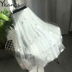 Elegante Penas Cisne Bordado Saia Midi Feminina Verão Boho Tule Saia Cintura Alta Senhoras A-Line Casual Mesh Saias Longas 210619