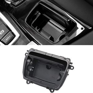 Center Console Ashtray Ersättning Ashtrays Case for BMW 5 Series F10 F11 520I 523I 525I 528i 530D 535I Ersätter (Ashtray Insert ingår) Auto delar