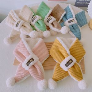 Cute Children Baby Scarf Dla Chłopców Dziewcząt Zima Ciepła Miękki Dzianiny Cross Collar Neck Ring Scarf Pluszowe Kulki 1-10t Dzieci Szaliki