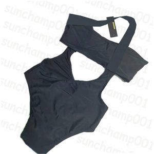 Siyah Seksi Boşluklu Bikini Mayo toptan satış-Seksi Halter Mayo Yenilik Tasarım Moda Mayo Siyah Bikini Bayan Tatil Yüzme Giyim Oymak