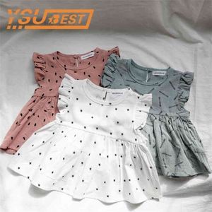 子供の女の子の服装セットInsヨーロッパアメリカの夏の幼児のフリルプリンセスベビーガールブラウス+ショートパンツファッション服210521