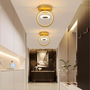 Nowoczesna lampa sufitowa LED do korytarza korytarza Złote kwadratowe okrągłe światło na górze światła w salonie sypialnia balkon lampy domowe