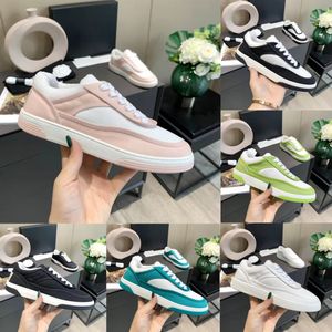 2021 Lastest Scarpe casual Designer di lusso Tela ambientale di alta qualità Low Top Lace Up Scarpe da ginnastica sportive traspiranti Fashion Ladies Platform Sneakers